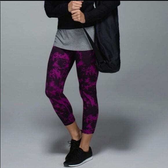Lululemon Wunder Under Crop II Breezie Regal Plum Leggings Yoga Outdoor Athletic - Picture 3 of 11
